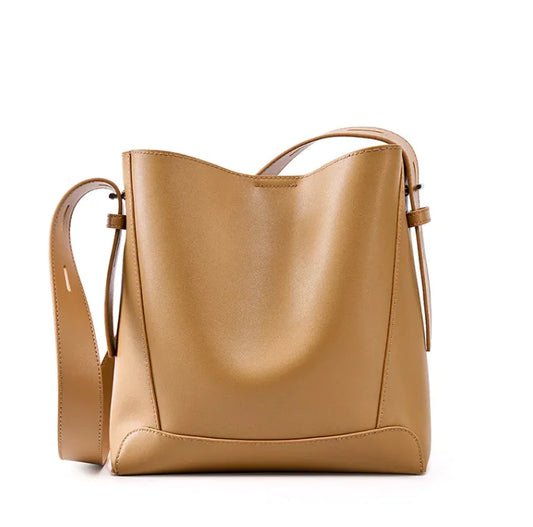 HAVRI Leather Shoulder Bag